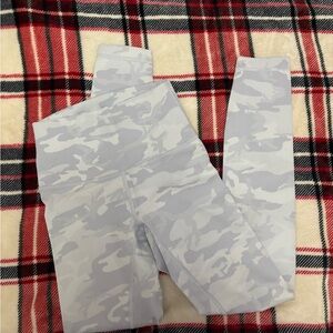 Lululemon Wunder Under High-Rise Tight Leggings